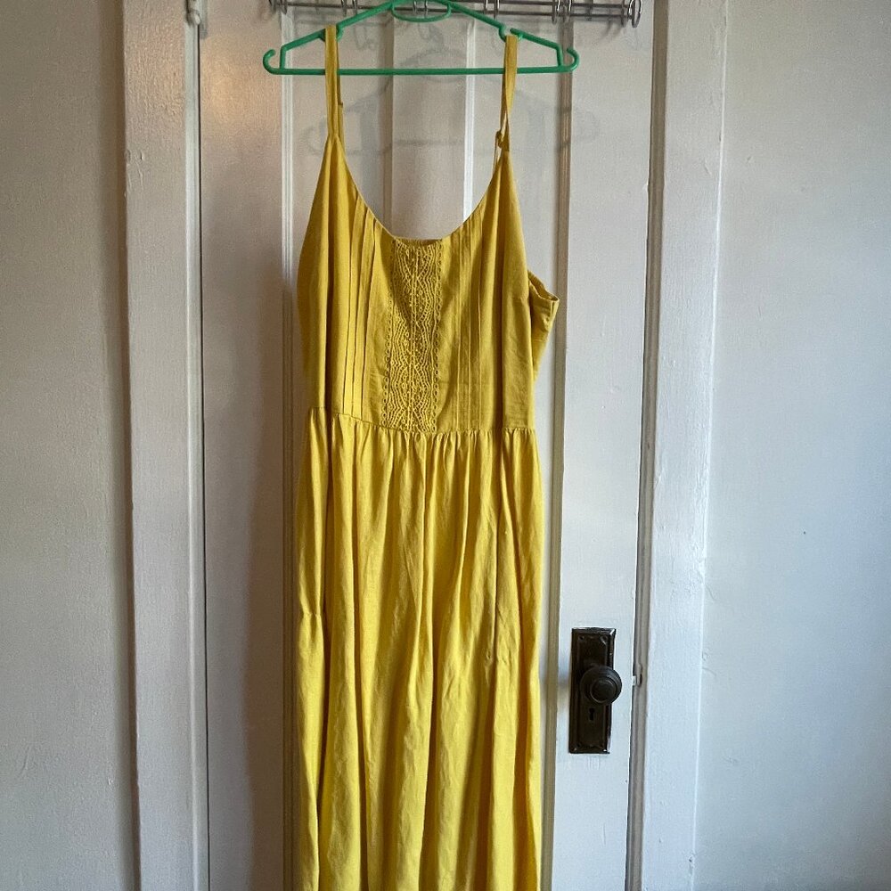 Yellow linen midi sundress with adjustable straps XL
